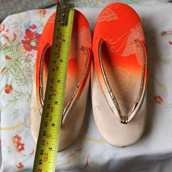 Imported from Japan zori and purse set for little girl - Picture 2 of 9